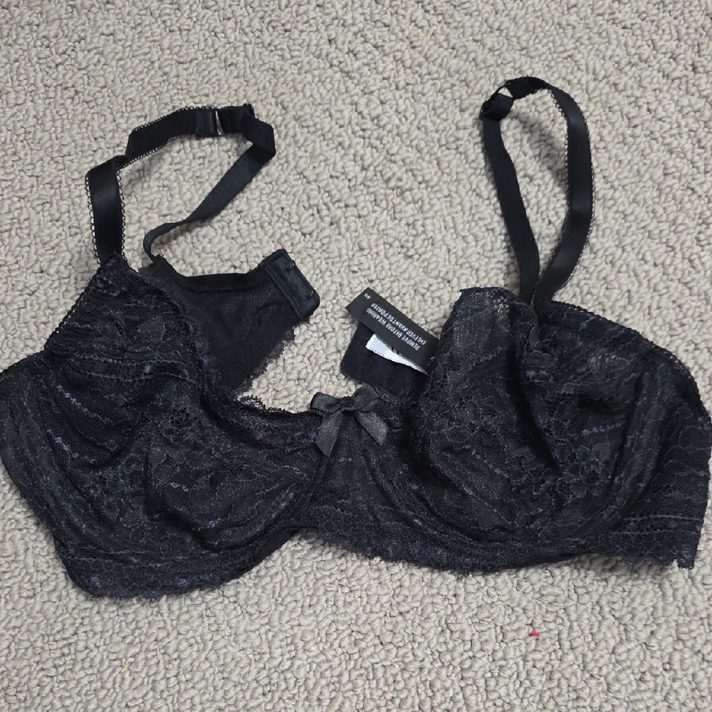 Elegant Black Lace Bra
